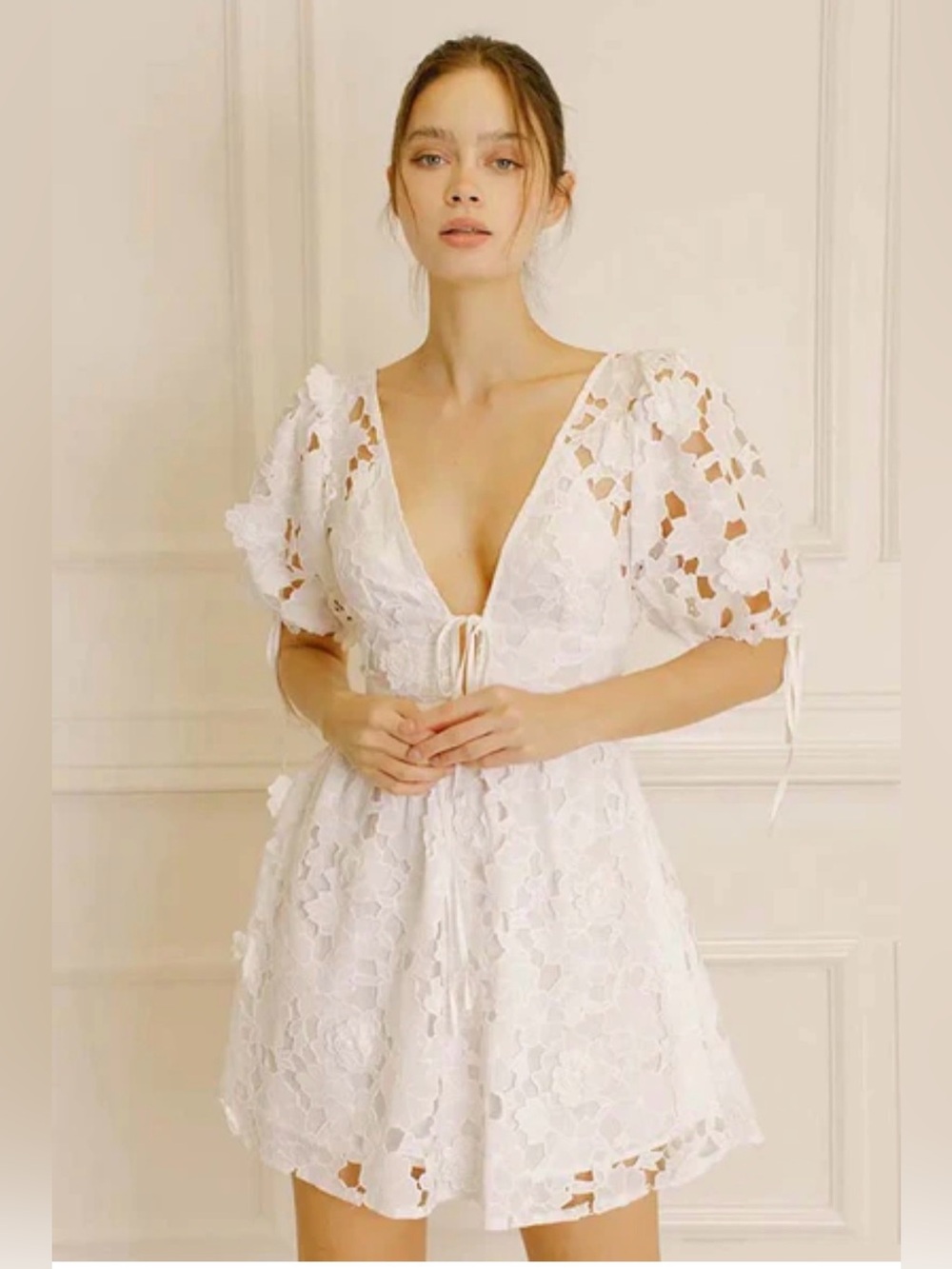 Storia White Floral Eyelet Lace Mini Dress Open Back S Small Bridal Boho Chic
